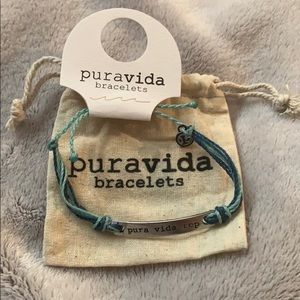 NWT PURA VIDA REP BRACELET